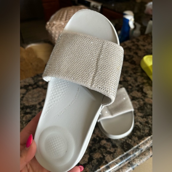 FitFlop silver/glitter sandals - size 7 - Picture 2 of 3